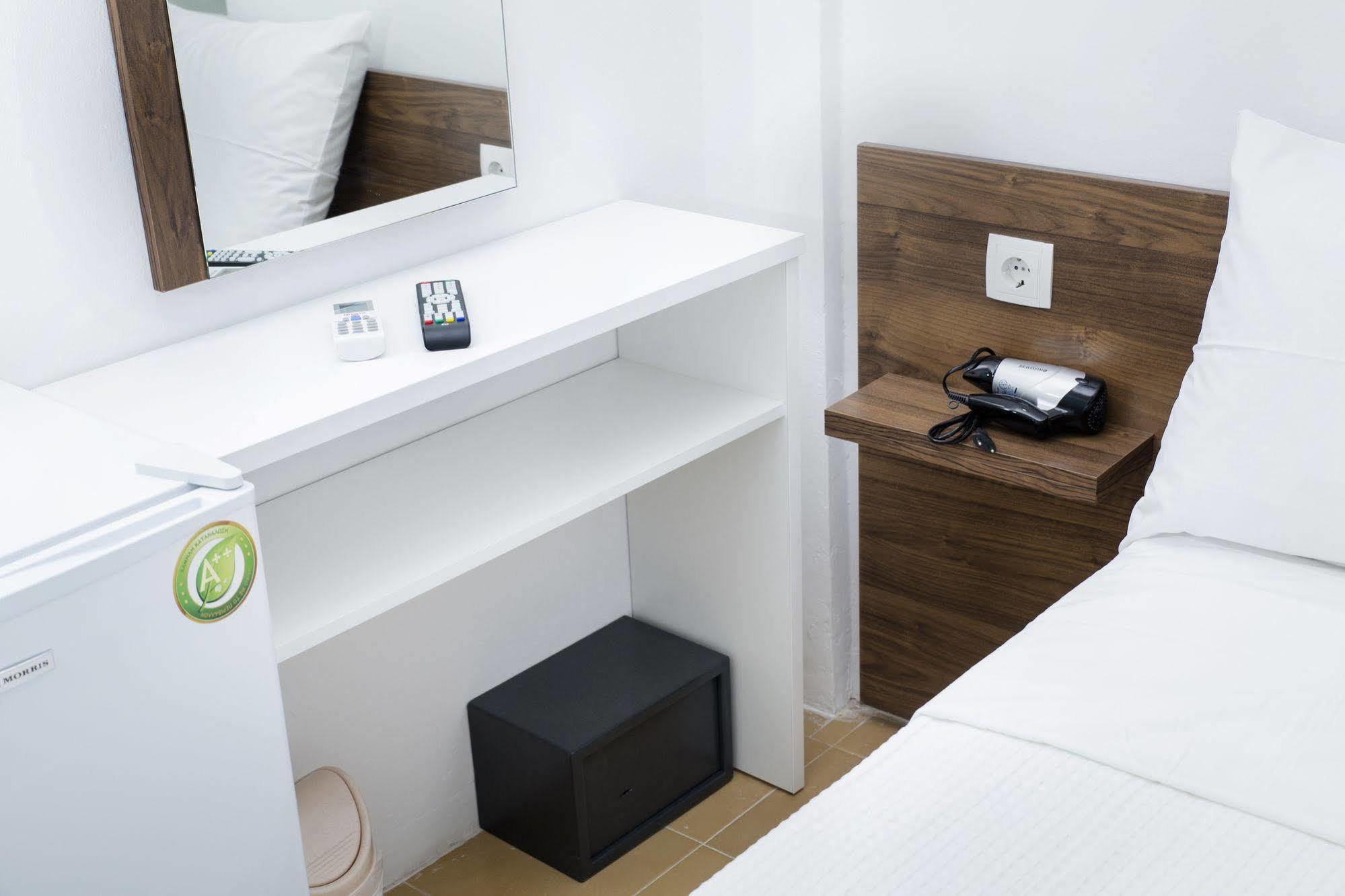 Kissamia Rooms - Next To Night Clubs Kissamos Luaran gambar