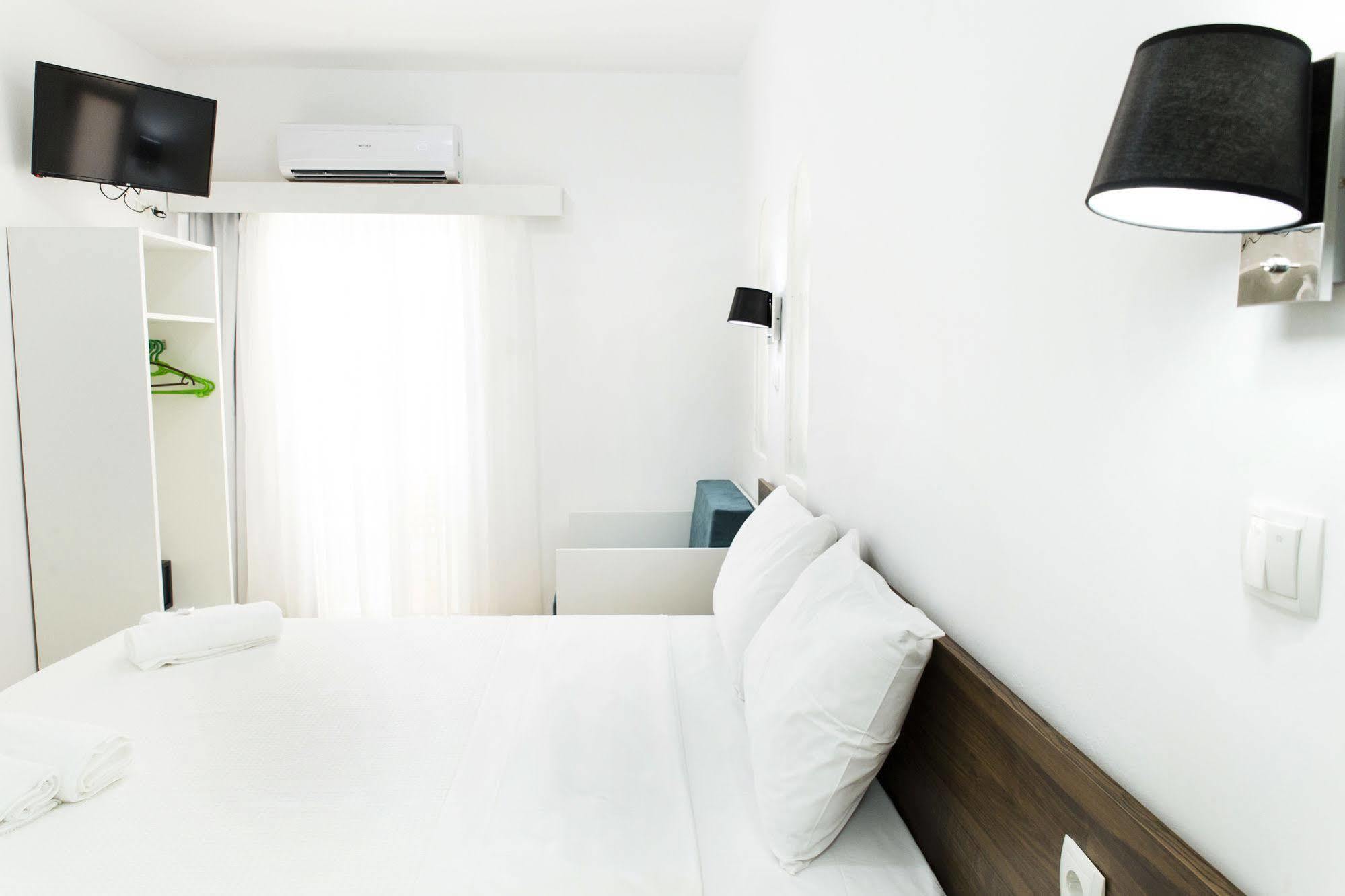 Kissamia Rooms - Next To Night Clubs Kissamos Luaran gambar