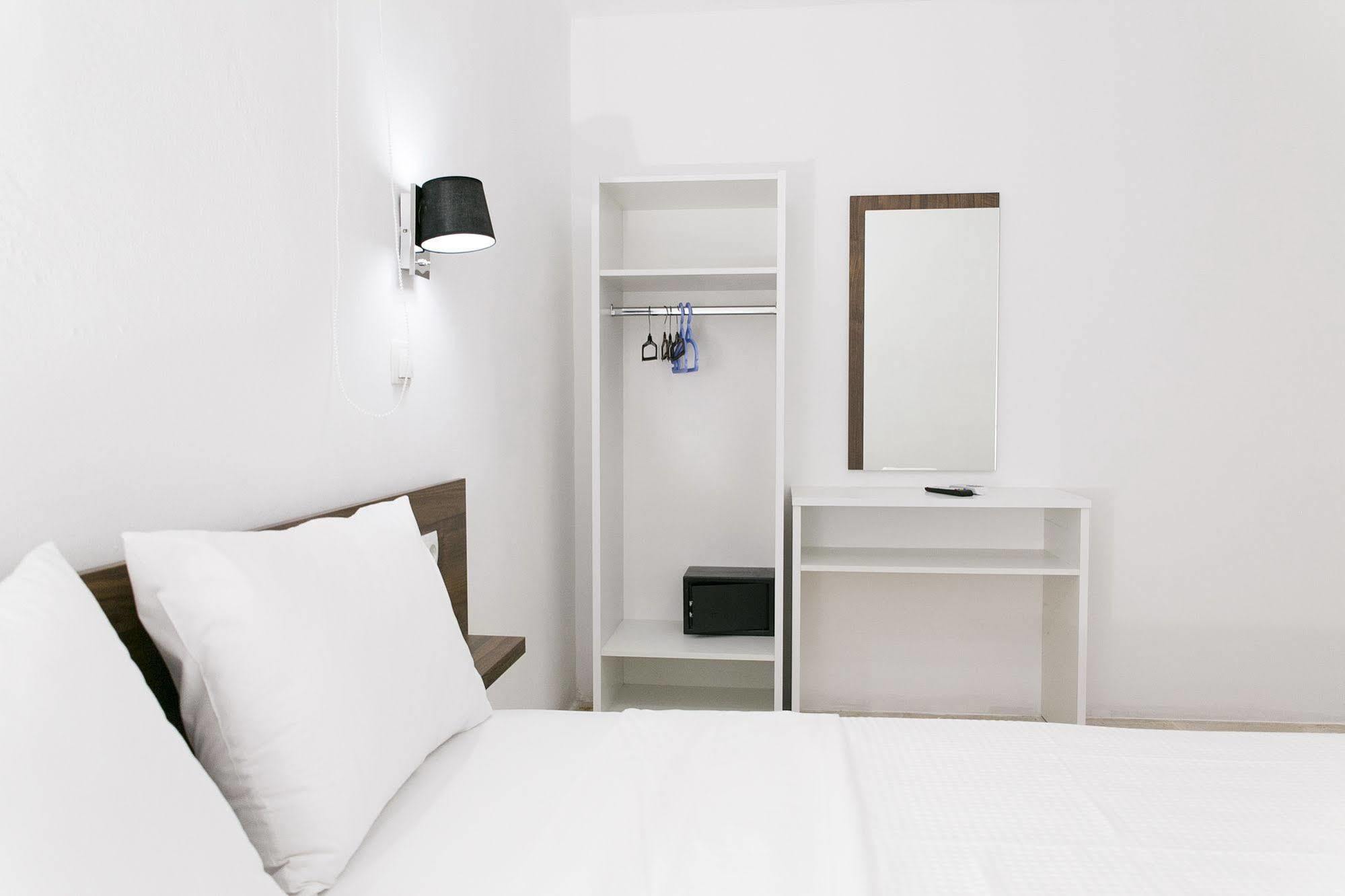 Kissamia Rooms - Next To Night Clubs Kissamos Luaran gambar